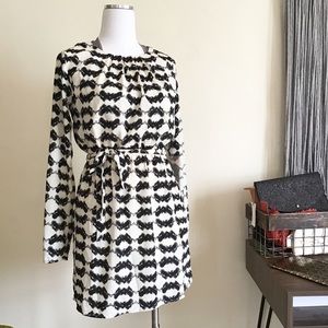 NWT Forever 21 Contemporary Dress